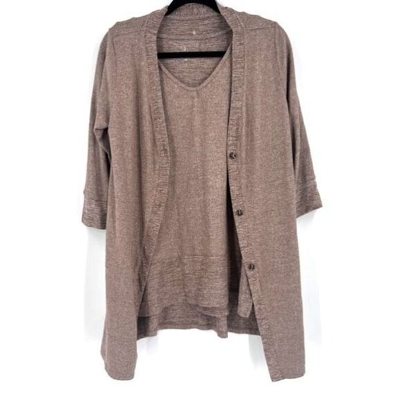 Cuddl Duds Women's Tank & Cardigan Set Stretchy 2 PC V Neck Sweater Brown Medium - Picture 1 of 12